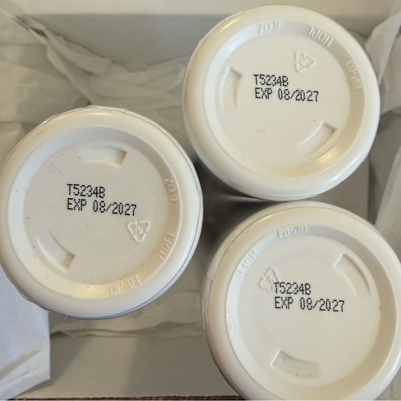 Proactiv Renewing Cleanse 3 pc acne treatment 6 FL. oz. - Picture 2 of 4